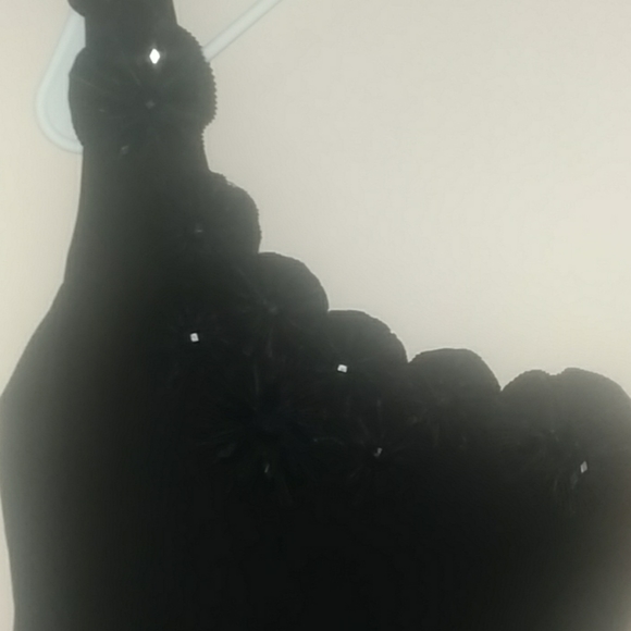 Little Black Dress - Picture 2 of 4